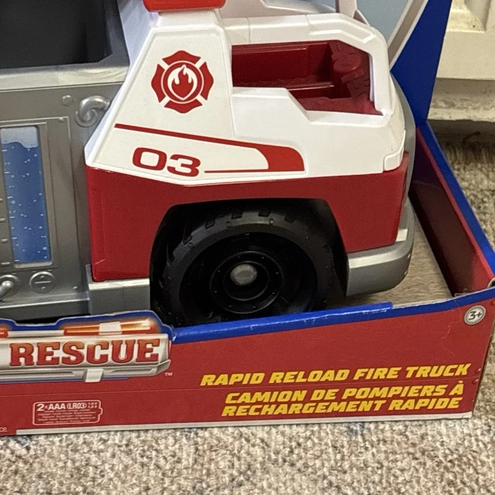 Paw Patrol Fire Rescue Rapid Reload Fire Truck Vehicle with Projectile Launcher